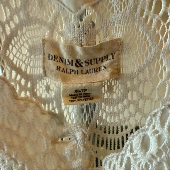 White Lace Top - Picture 4 of 4